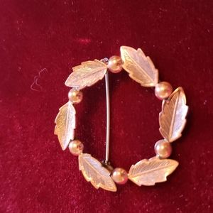 Retro Vintage Copper Berry and Leaf Brooch
